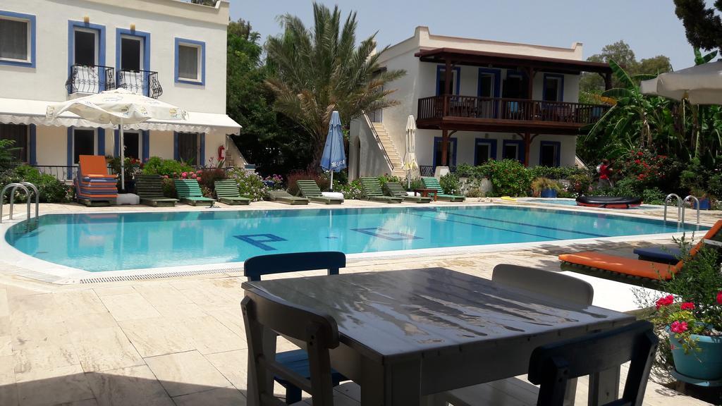 Paradise Garden Gumusluk Evleri Aparthotel Exterior photo