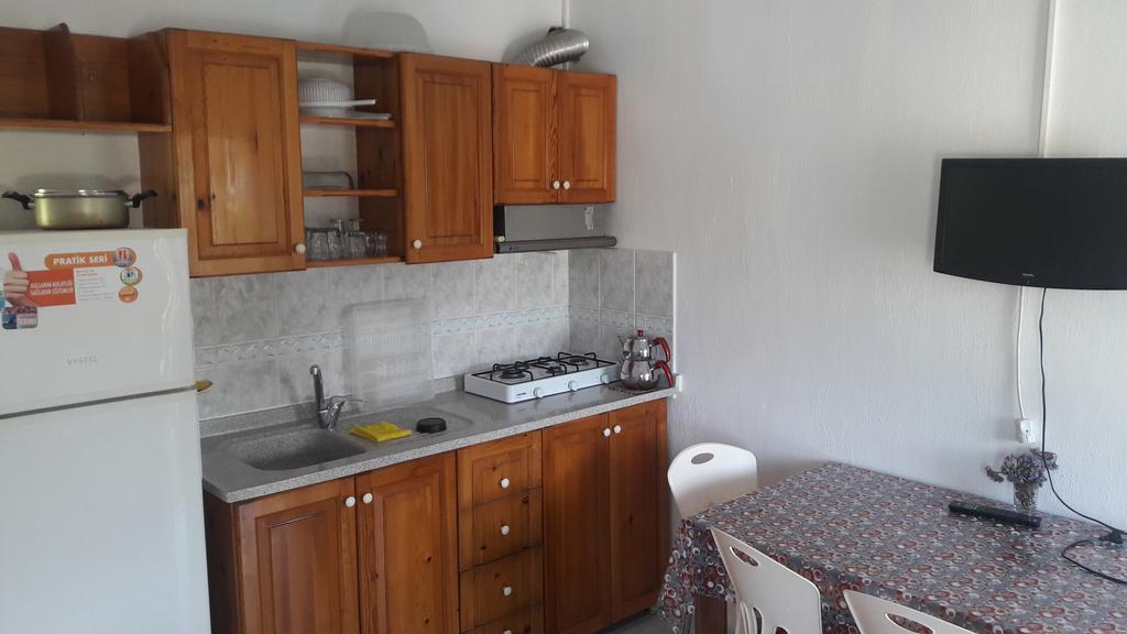 Paradise Garden Gumusluk Evleri Aparthotel Room photo